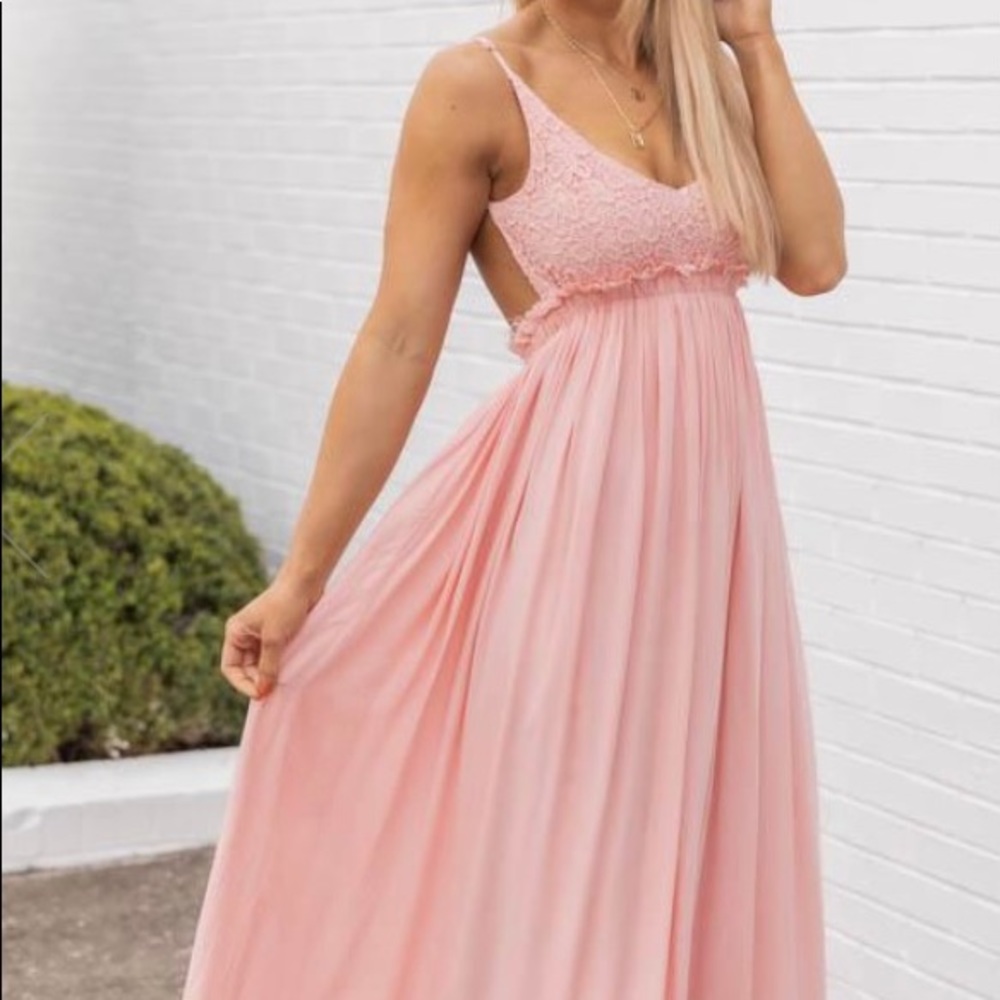 Dress form Pink Lily Boutique